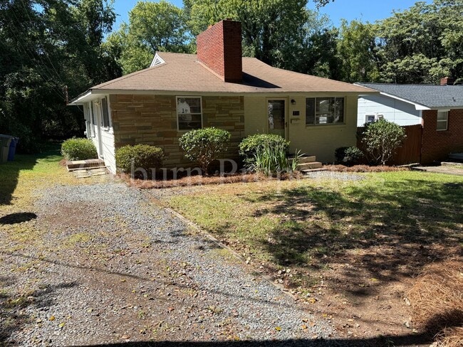 Building Photo - 731 Faircloth Ave Rental