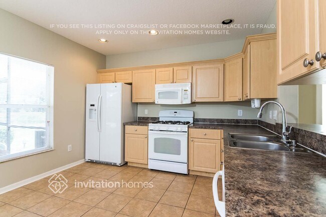 Photo - 6413 Bridgecrest Dr