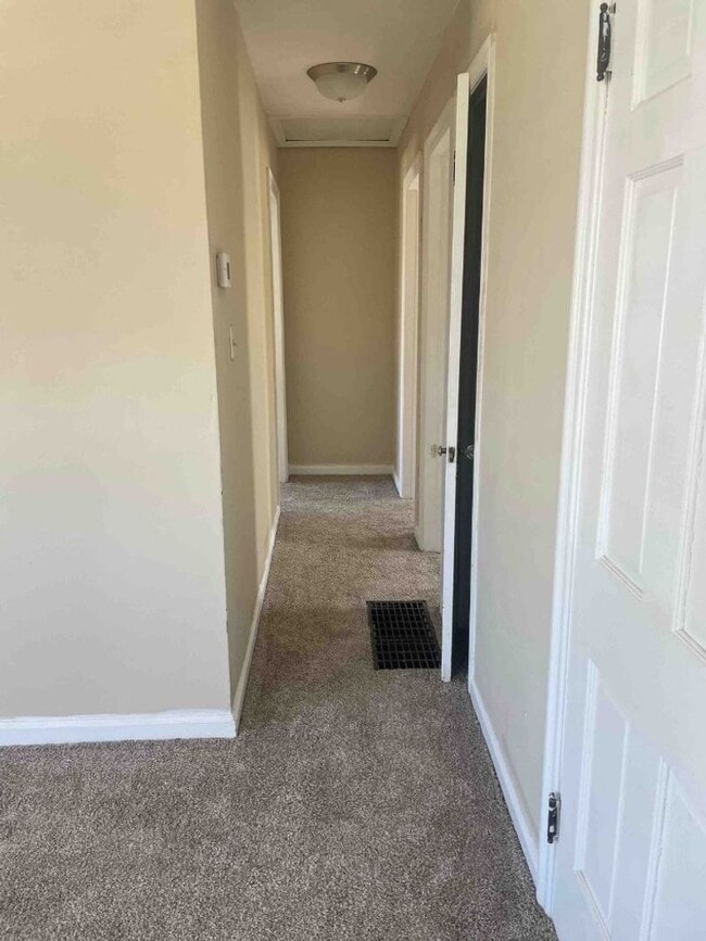 Photo - Morris Dr Unit 390 - Up