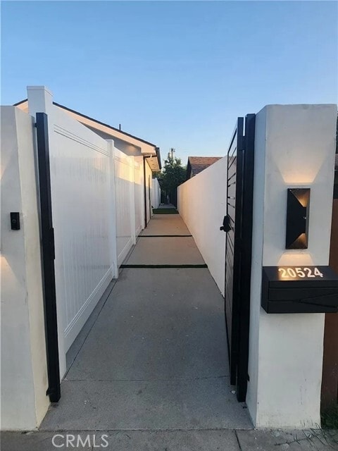 Photo - 20524 Sherman Way