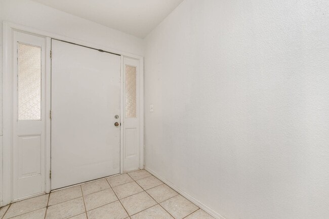 Photo - 3103 SW 27th Ave