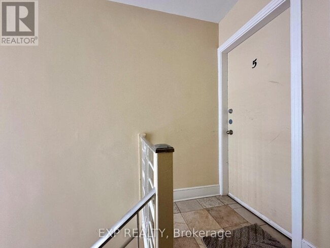 Photo - 839 Kirkwood Ave