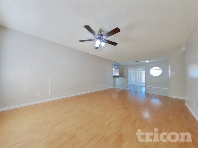 Photo - 1824 W Cheyenne Dr