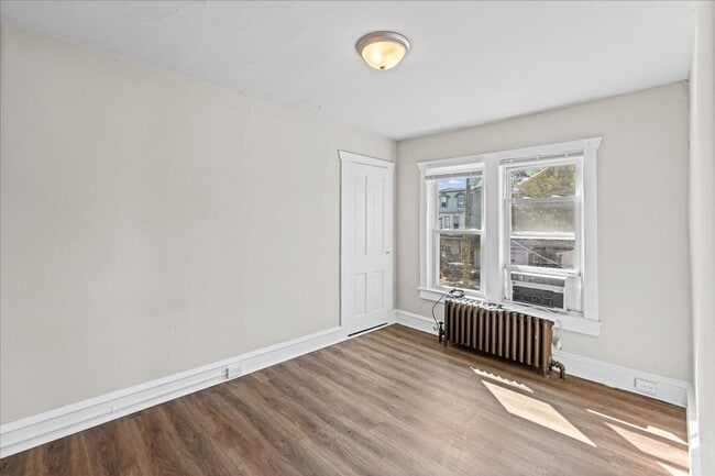 204 N Broadway