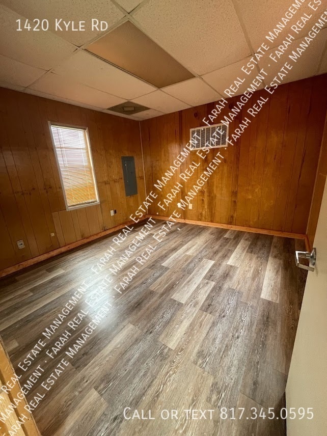 1420 Kyle Rd