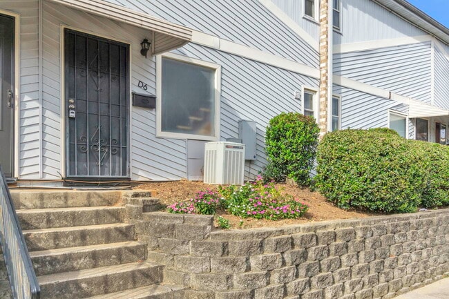 Photo - 3706 E North St