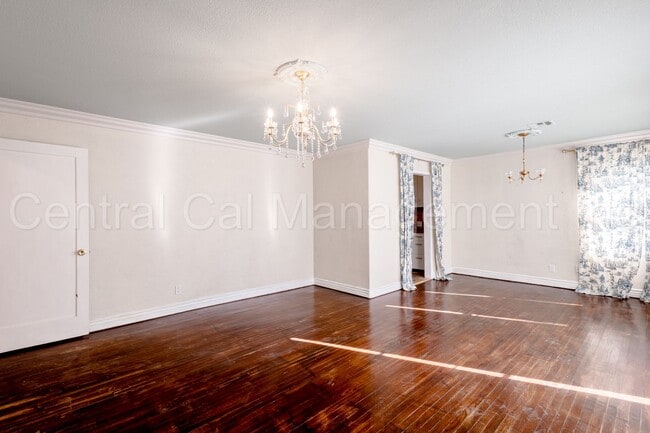 Photo - 3 Bedroom/1 Bath Home - $1995 Per Month!