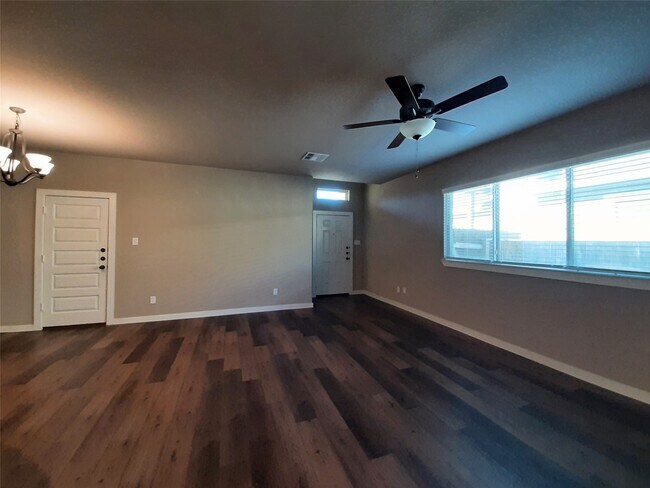Photo - 25132 Pacific Wren Dr