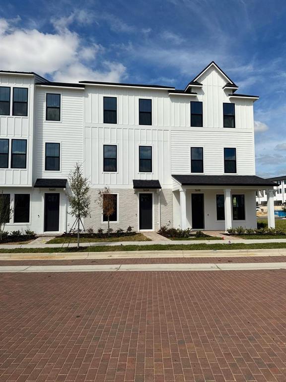 Building Photo - 5654 Westview Pk Dr