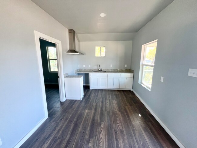 Building Photo - 2630 Observation Dr Rental
