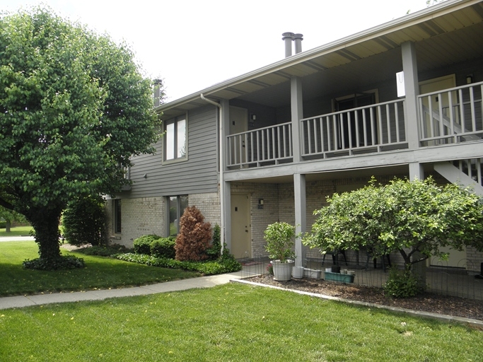 Photo - 1308 Lyons Rd Apartments