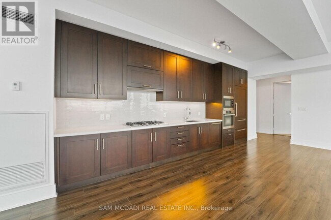 Photo - 29 Queens Quay E Unité 914