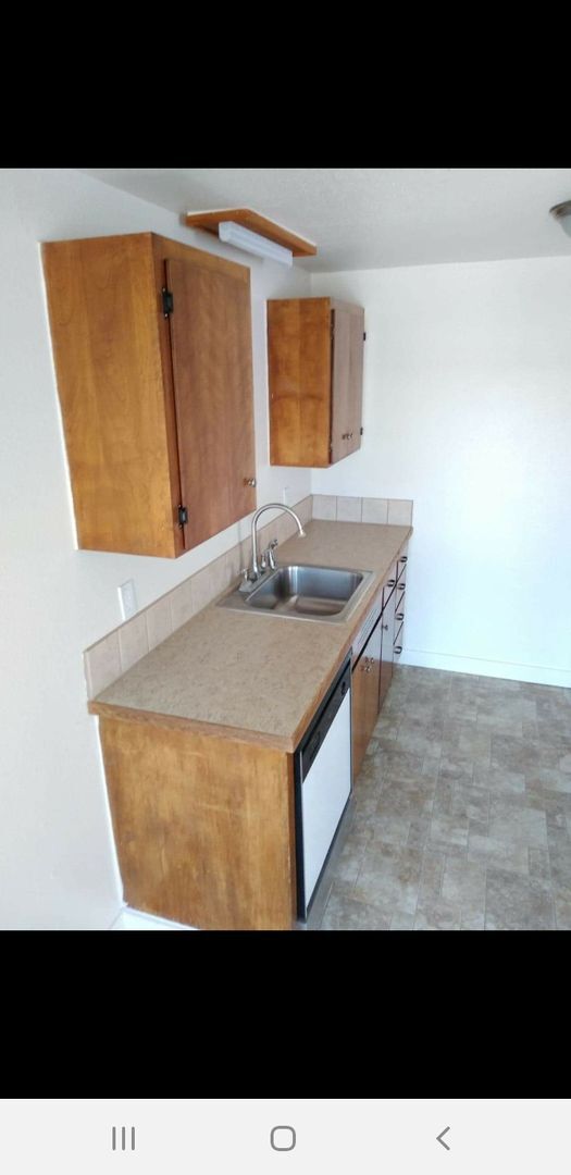 Photo - Two Bedroom Apt Homes - Central Mill Plane... Unit 2