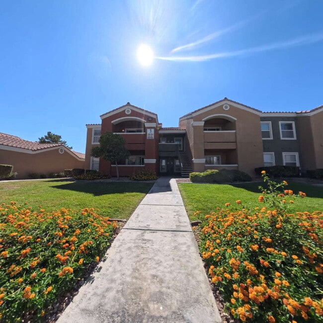 Building Photo - 2nd Level Specious One Bedroom Condo at Copper Sands! Unit 2013