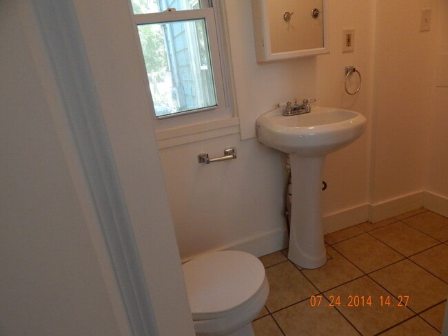 Lovely tile... - 719 Johnson Ave