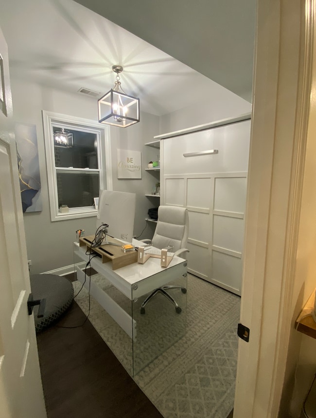 Bedroom 2 - 1718 N Campbell Ave Unit 2