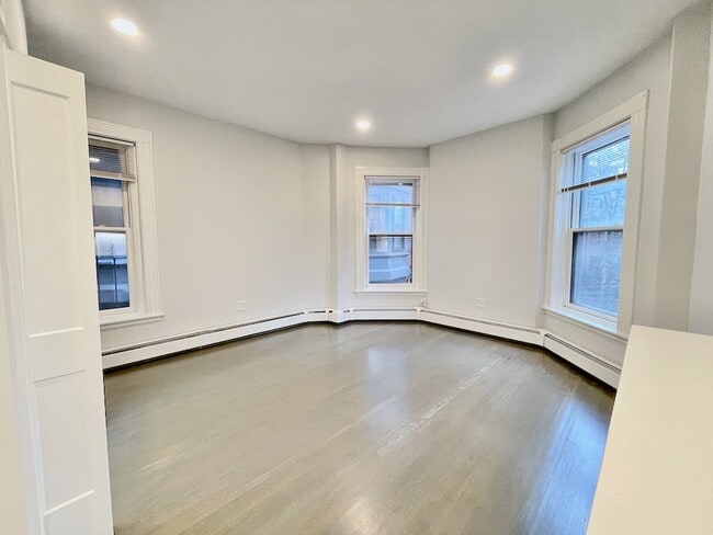 51 Massachusetts Ave Unit 3