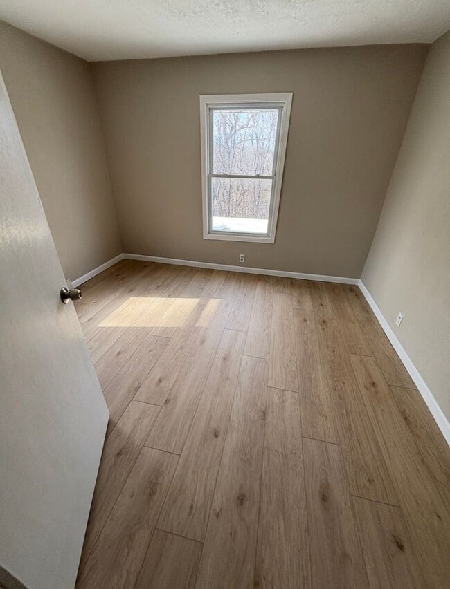 Photo - 413 Paxton St