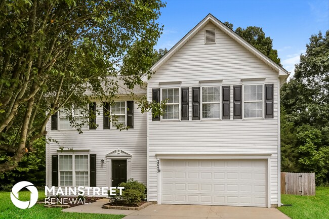 Building Photo - 2023 Gramercy Park Dr