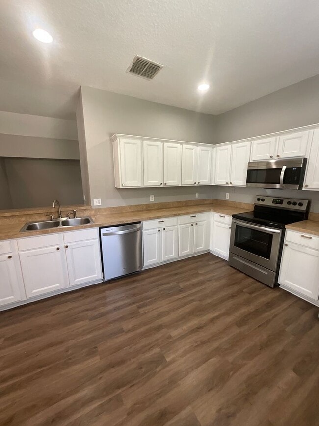 Photo - Two Story Town House