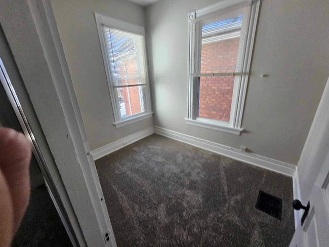 Photo - 2009 Greenup St