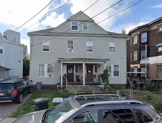 Building Photo - 4 Haskell St Unit 1 Rental