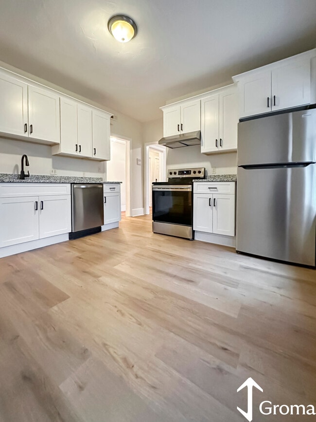 Photo - 55 Hollander St Apartments Unit 2