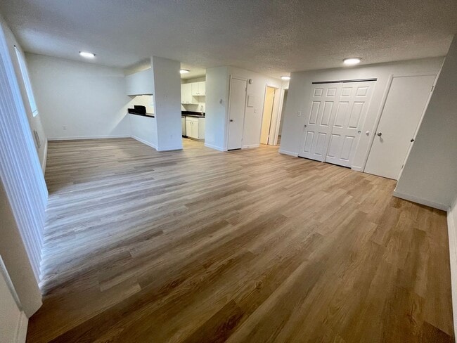 Photo - DESIRABLE MILLWOOD NEIGHBORHOOD ON TREE LINED STREET Unit 9021