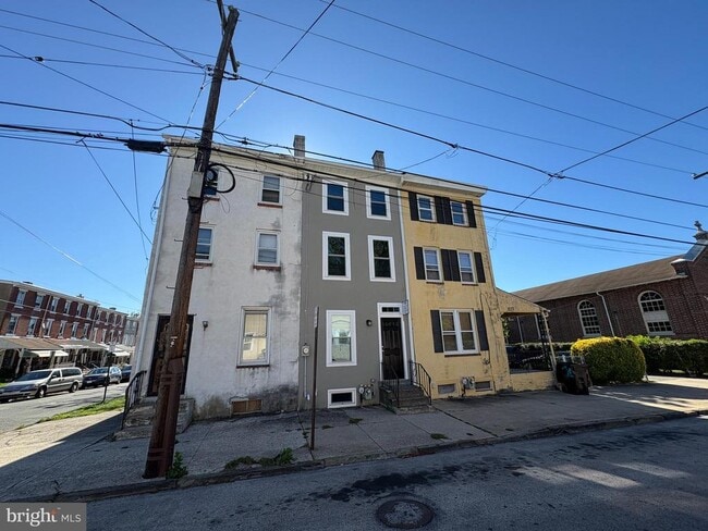 Building Photo - 1224 Green St