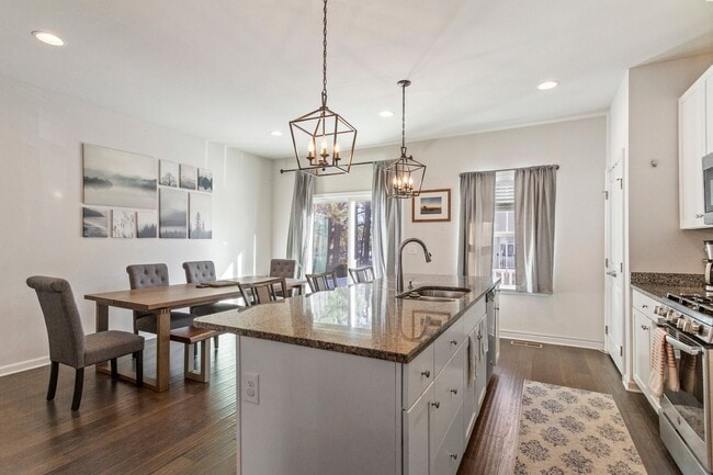 Photo - Birdneck Crossing