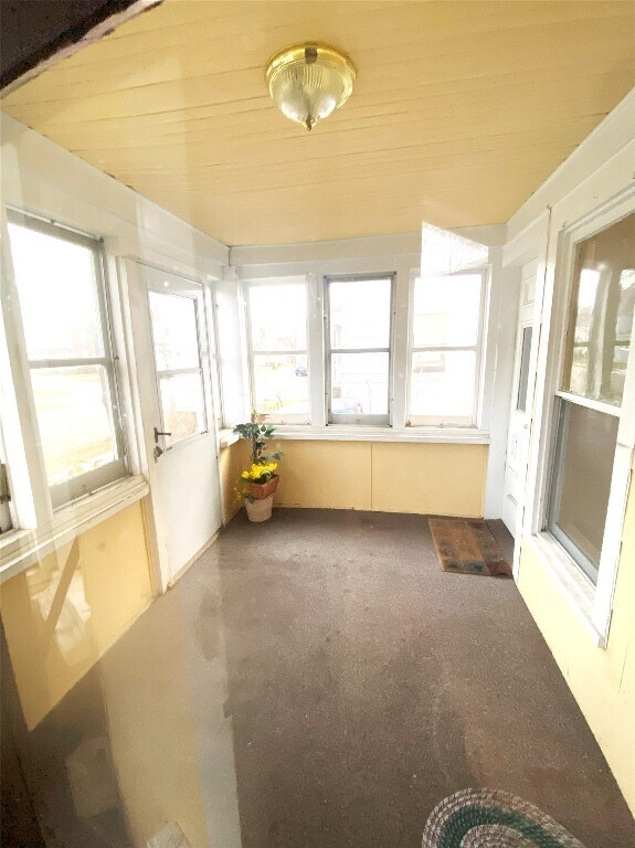 Photo - 37 Rotary Ave Unit 1