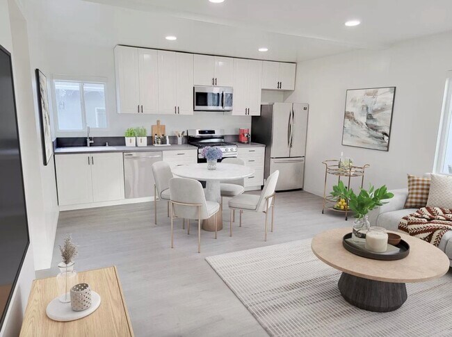 Photo - 2224 Delaware Ave Unit B