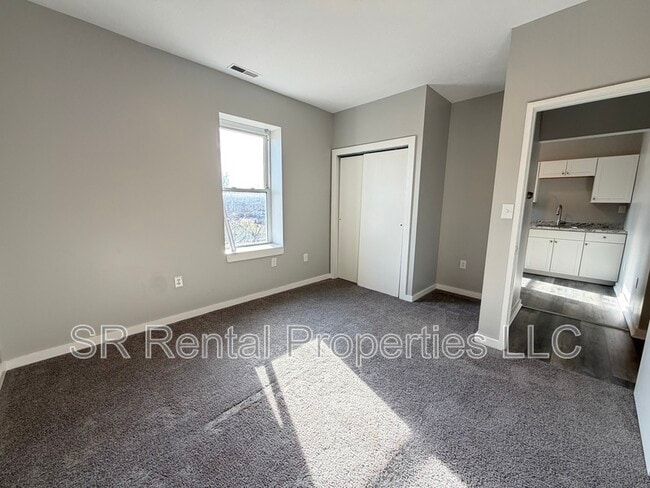 Photo - 243 S Main St Unit 8