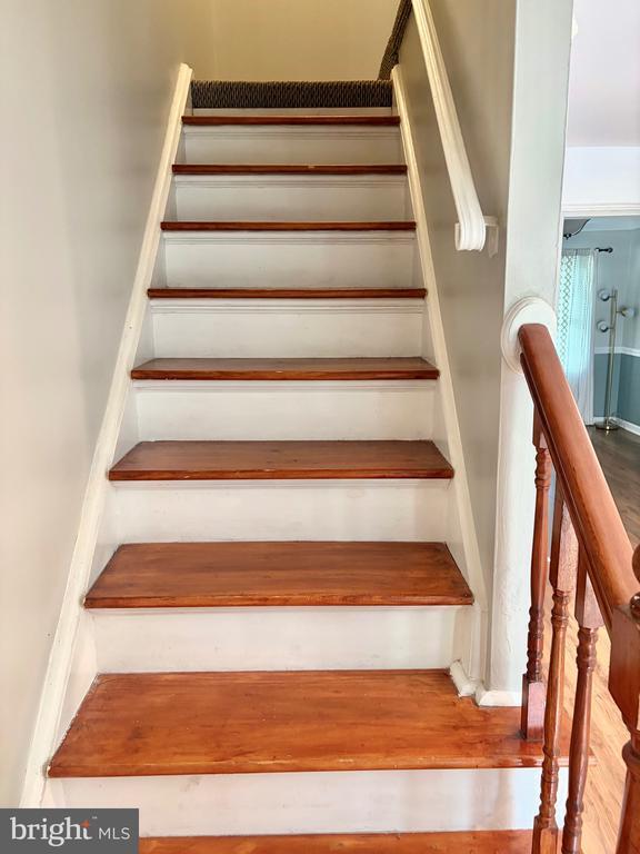 Photo - 13 Mitnick Ct