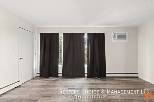 Photo - Top Floor Unit, Assigned Parking, Onsite Laundry, BONUS INCENTIVE