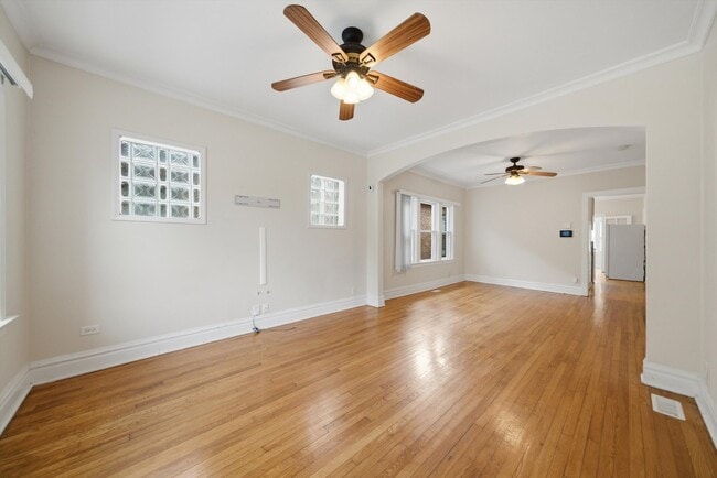 Photo - 2240 Highland Ave