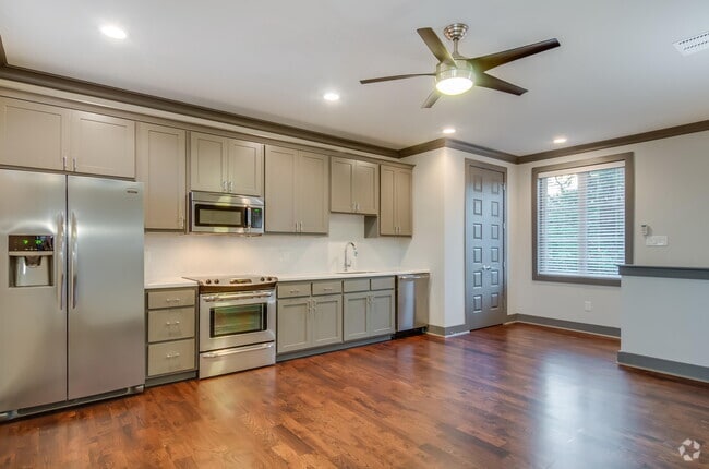 Building Photo - 516 E Ashby Pl Unit 103 Rental