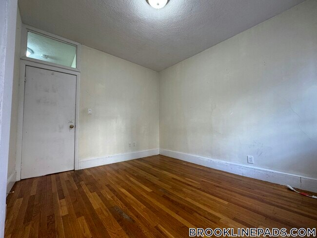 Photo - 35 Harvard St Unit 1