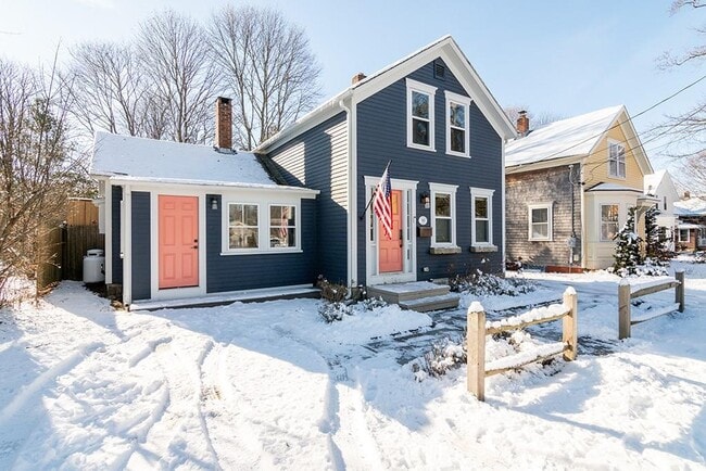 Building Photo - 40 Mechanic St