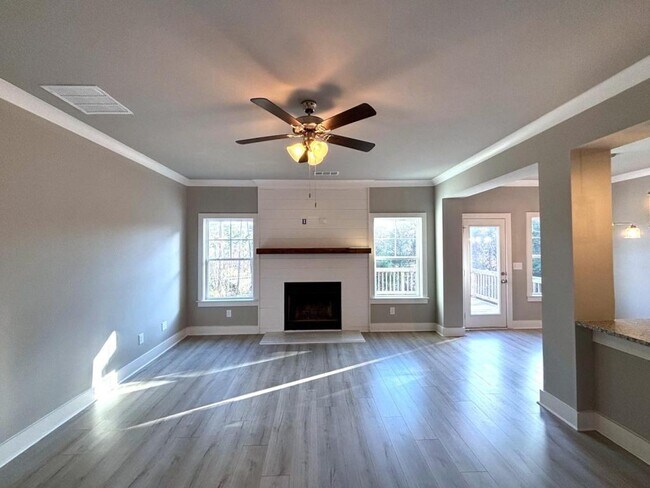 Photo - 249 Melba Ln