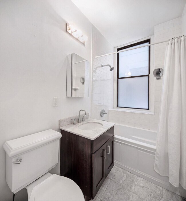 Photo - 186 Wayne St Unit 105D