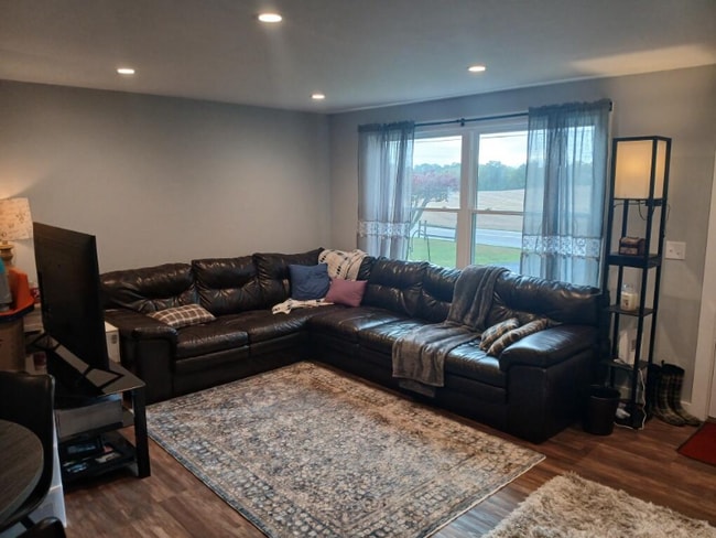 Photo - 2314 N Penryn Rd