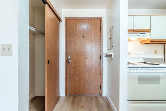 Photo - Park Royal Apartments