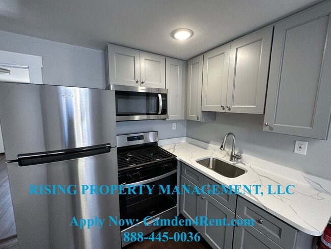 Photo - 1536 Bradley Ave Unit B (Second Floor)