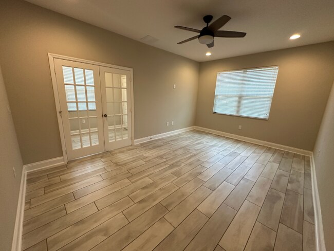 Photo - 5350 Costa Del Sol Dr