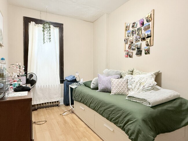 Photo - 524 Pitt St W Unit 303