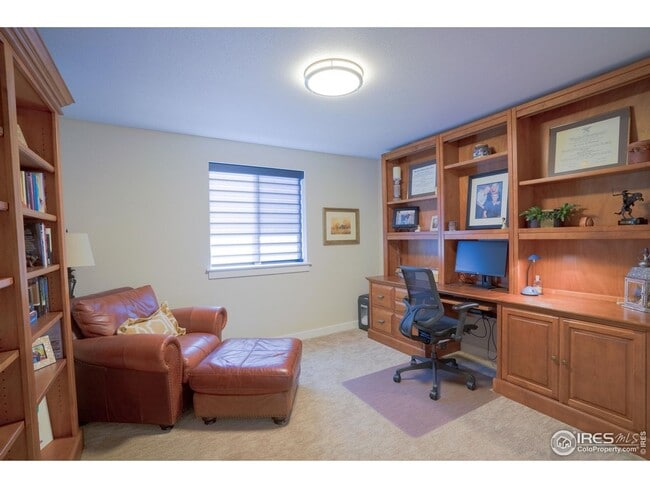 Photo - 294 E Chestnut St