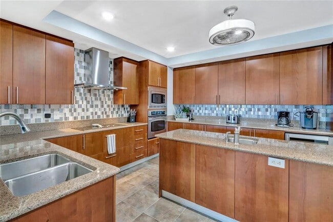 Photo - 1925 S Atlantic Ave Unidad 1011