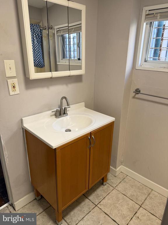 Photo - 1839 Sigel St