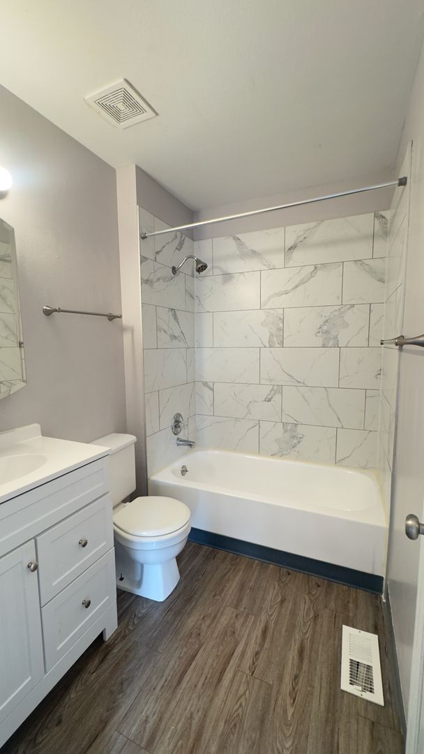 Photo - Cozy 3 bedroom 1.5 bath Split Level Home